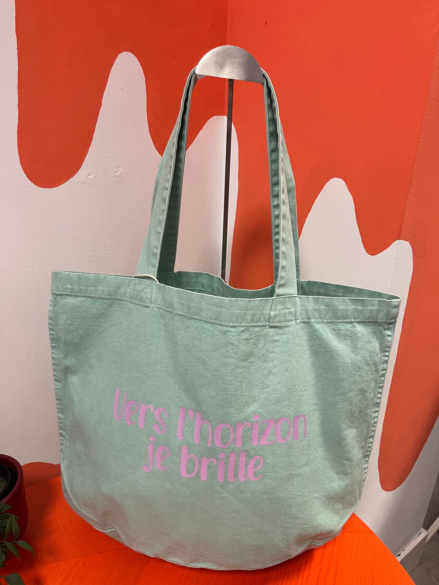 Bolsa de tela vaquera (denim) resistente y reutilizable con diseño moderno – Hilma Studio