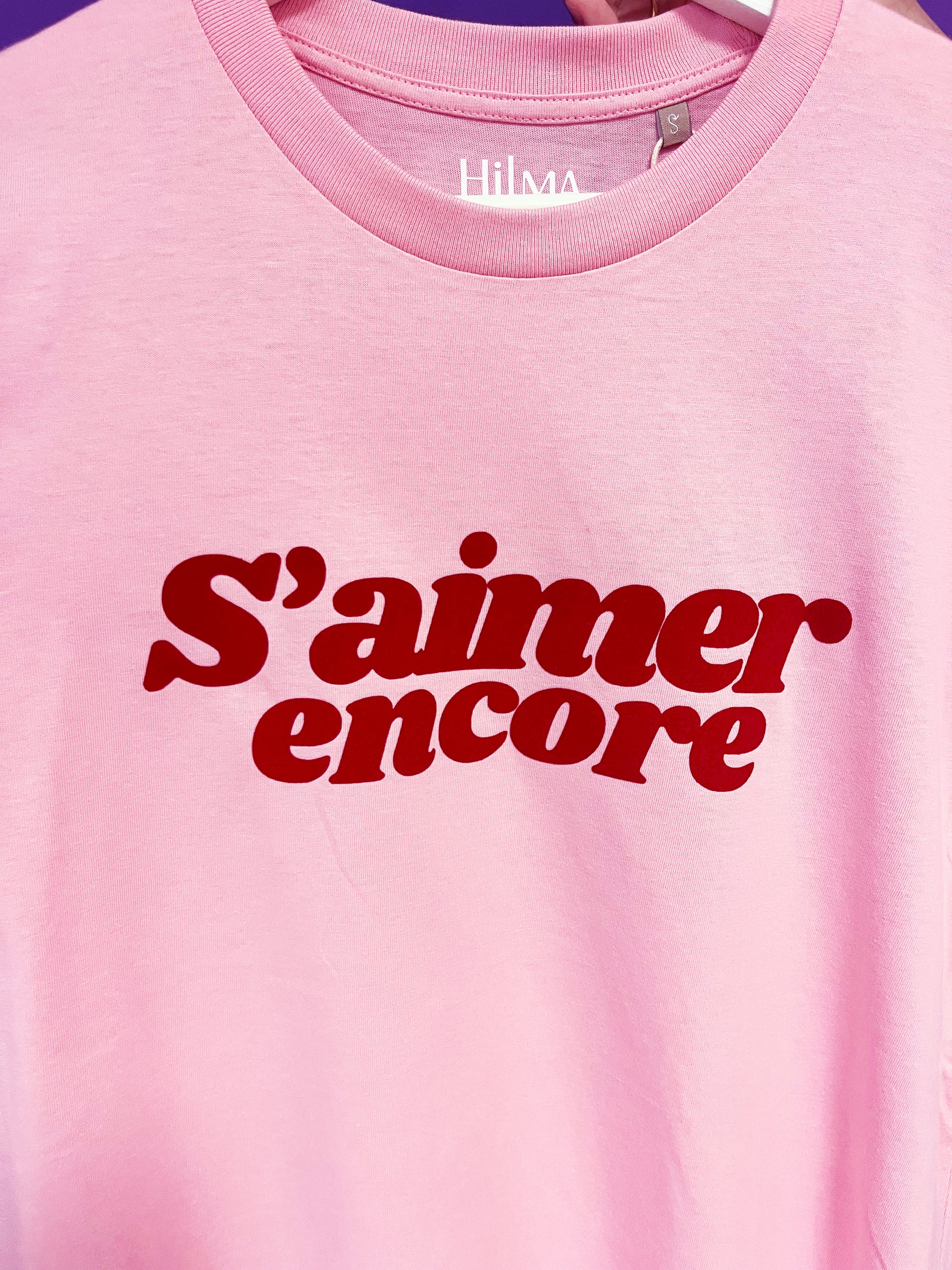 Camiseta unisex de algodón corte unisex color pink con mensaje positivo – Hilma studio