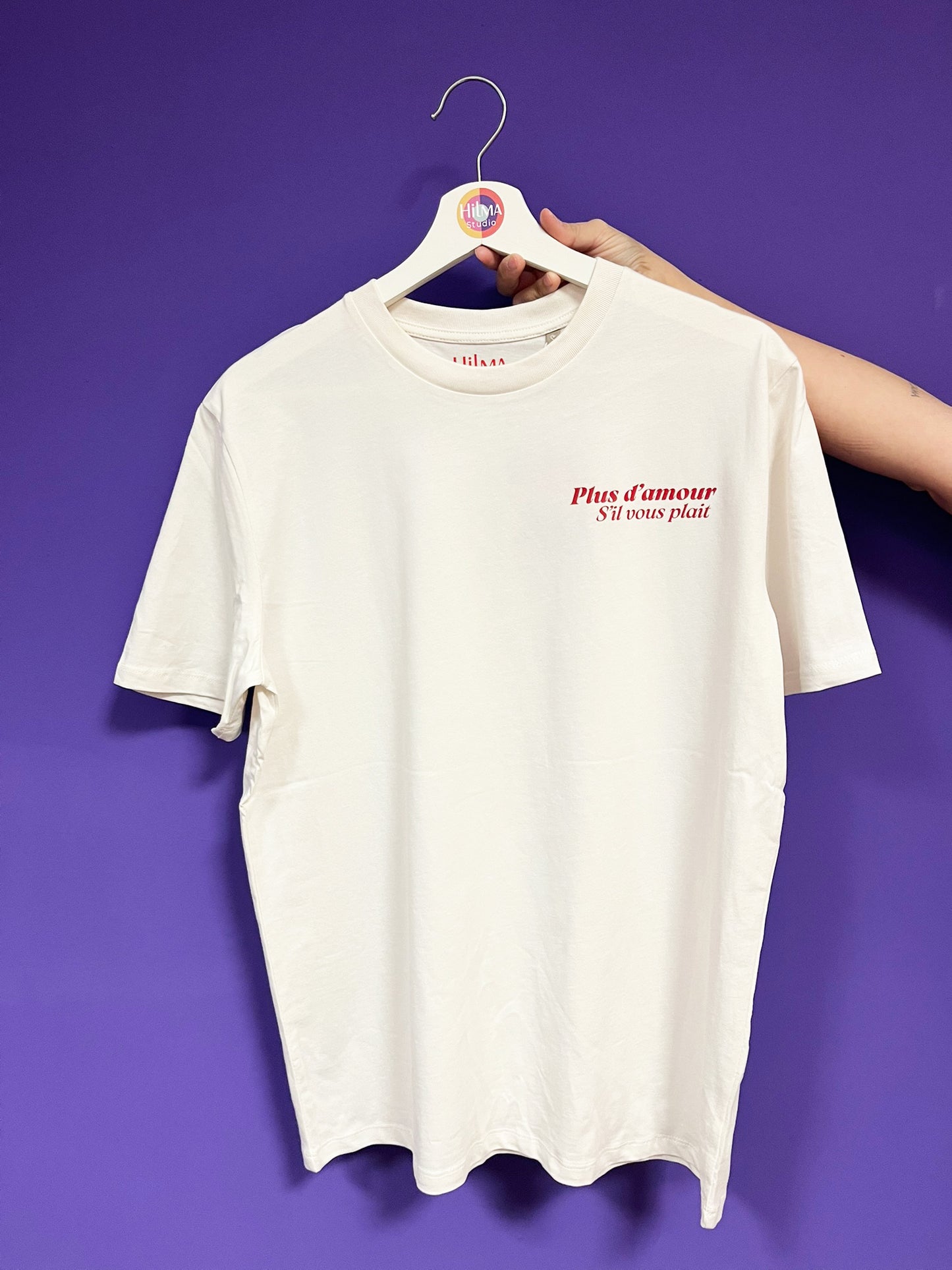 Camiseta unisex de algodón corte unisex color crema con mensaje positivo – Hilma studio