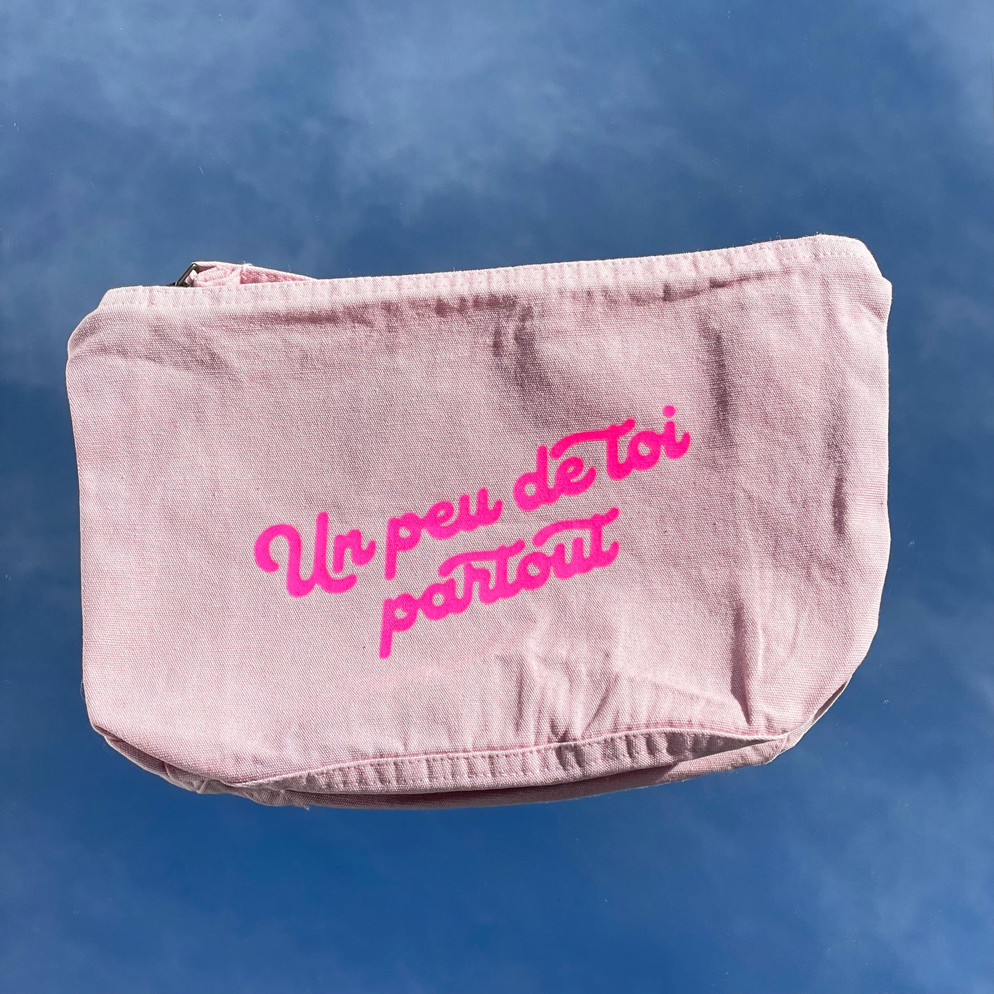 neceser de algodón con mensaje positivo y diseño colorido Studio Hilma
