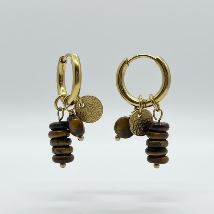 Pendientes dorados de acero inoxidable con charms marrones y dorados estilo creativo Hilma Studio
